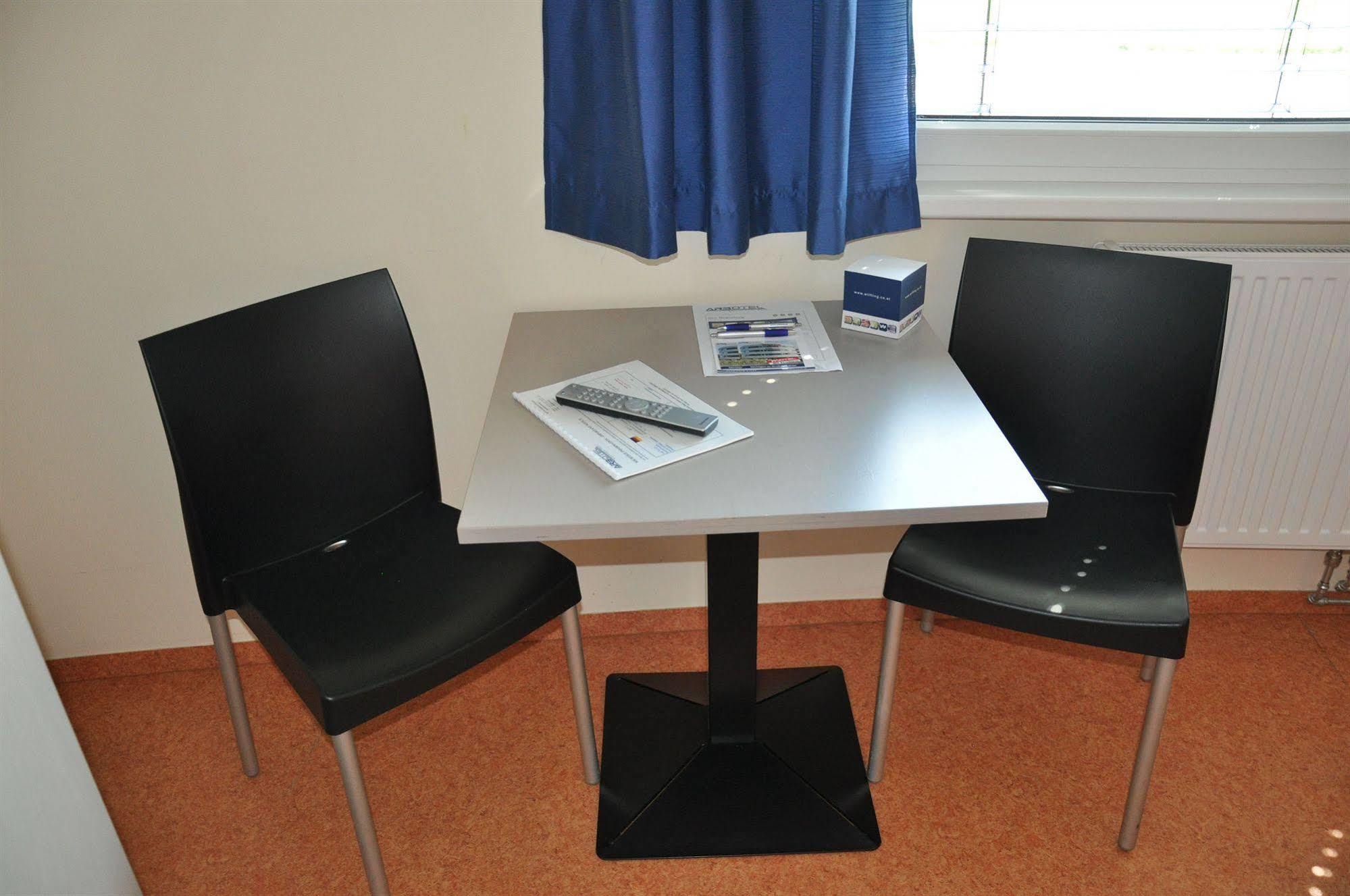 Motel Arbotel 24H Self Check-In Friesach  Екстер'єр фото