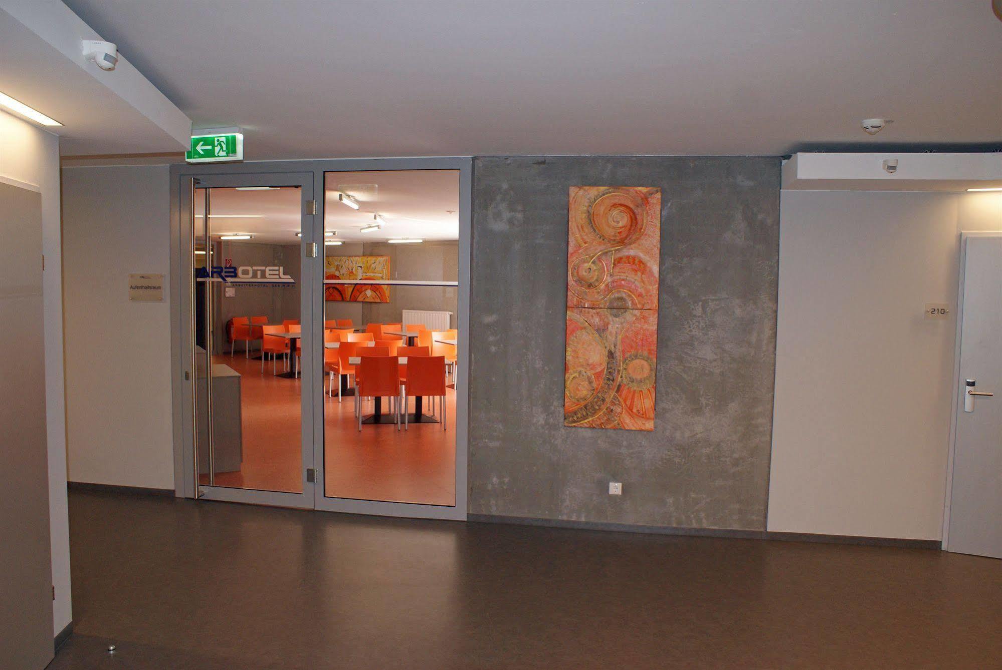 Motel Arbotel 24H Self Check-In Friesach  Екстер'єр фото